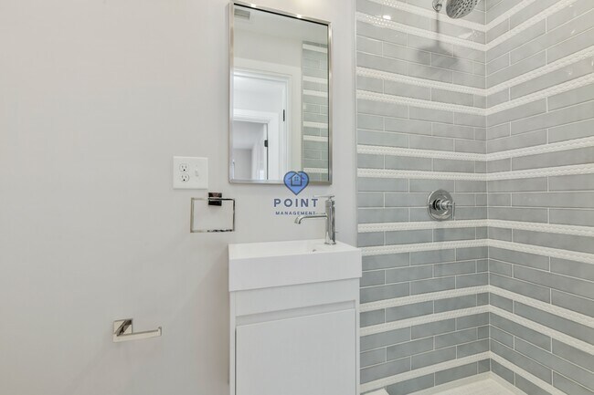 Foto del edificio - 227 Princeton St