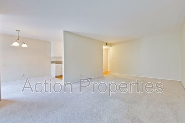 Photo - 255 S Rengstorff Ave Apartment