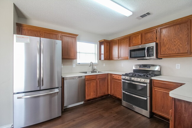 Foto del edificio - 706 Valleycreek Rd
