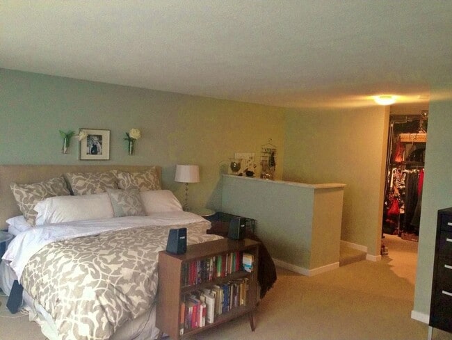 Building Photo - 2Bed/2Bath Condo in Cherry Creek Area!!
