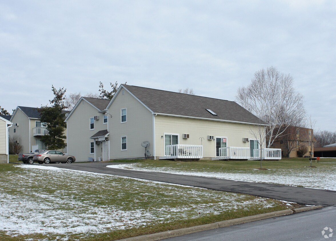 Foto del edificio - 6386 Catawba Dr