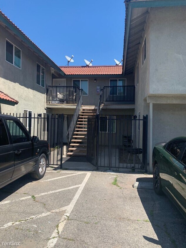 5748 Tilton Ave, Riverside, CA 92509 Room for Rent in Riverside, CA