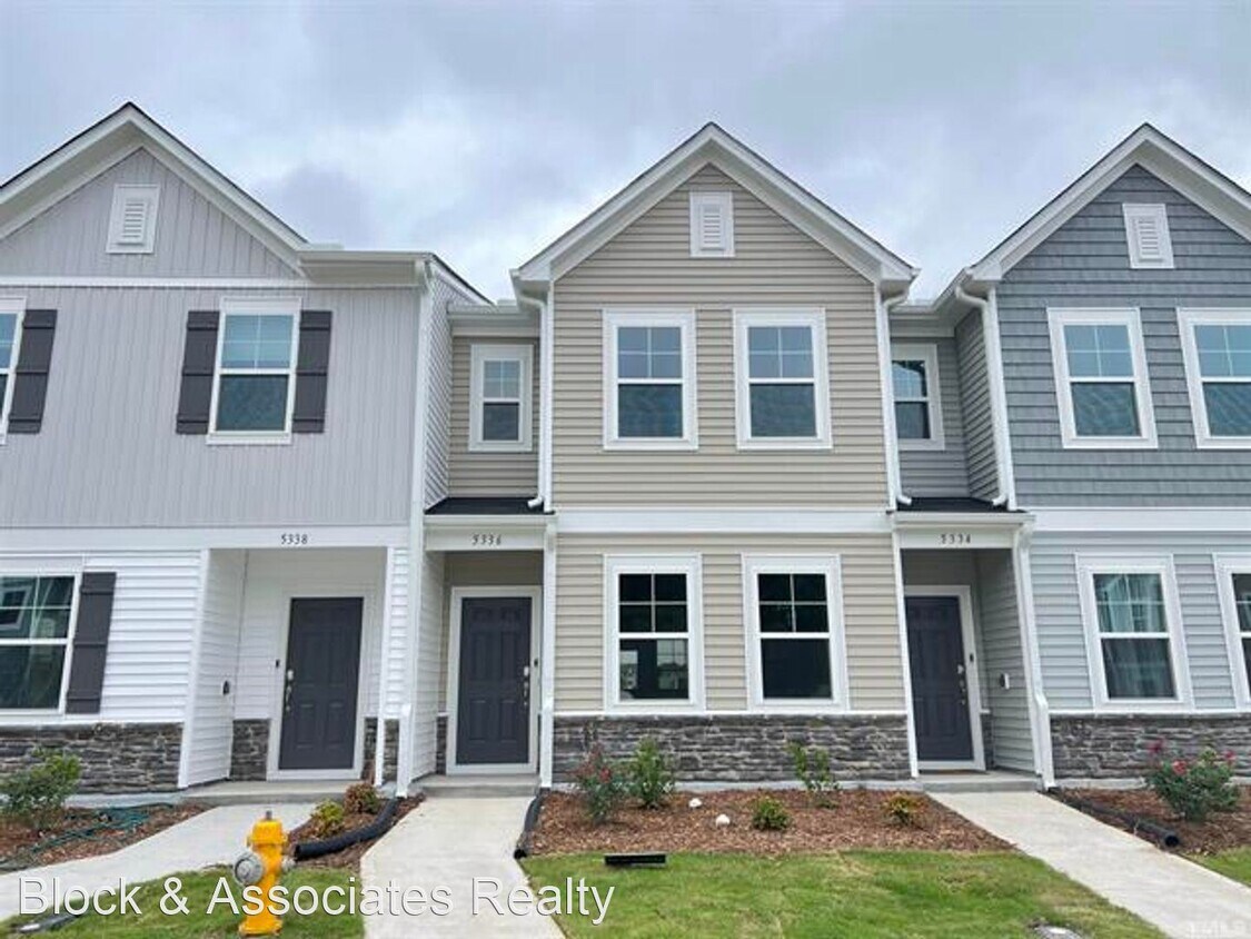 Foto principal - 2 br, 2.5 bath House - 5336 Arkose Drive