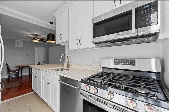 Foto del edificio - 48-21 40th St