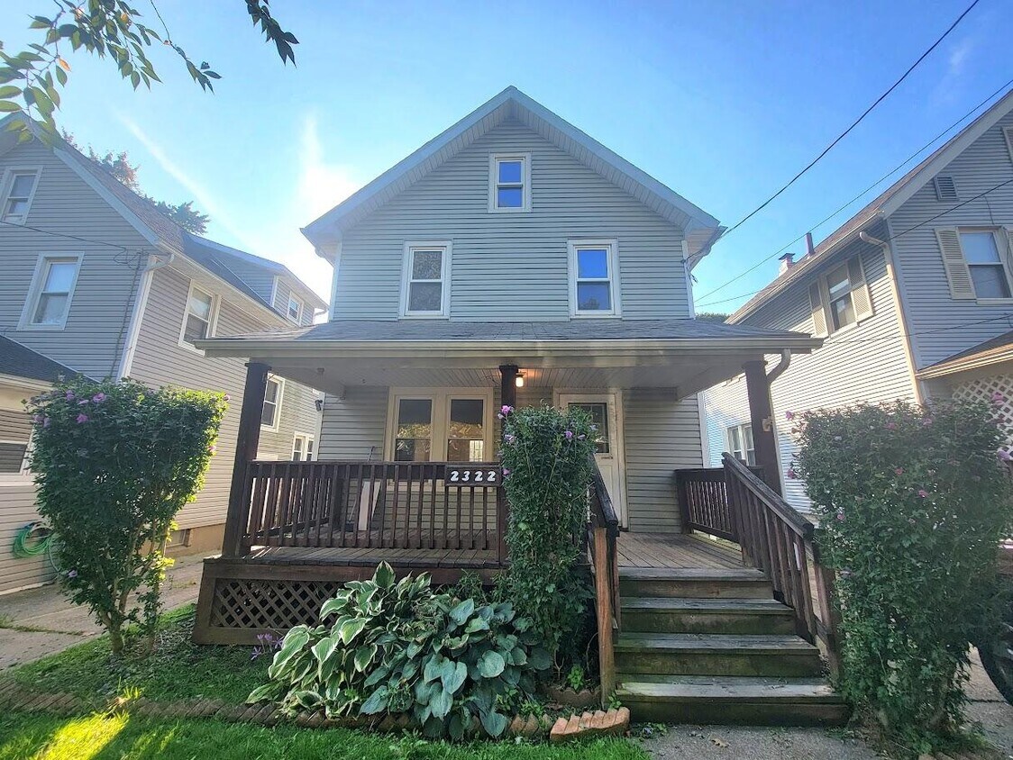 Foto principal - 2322 14th St SW