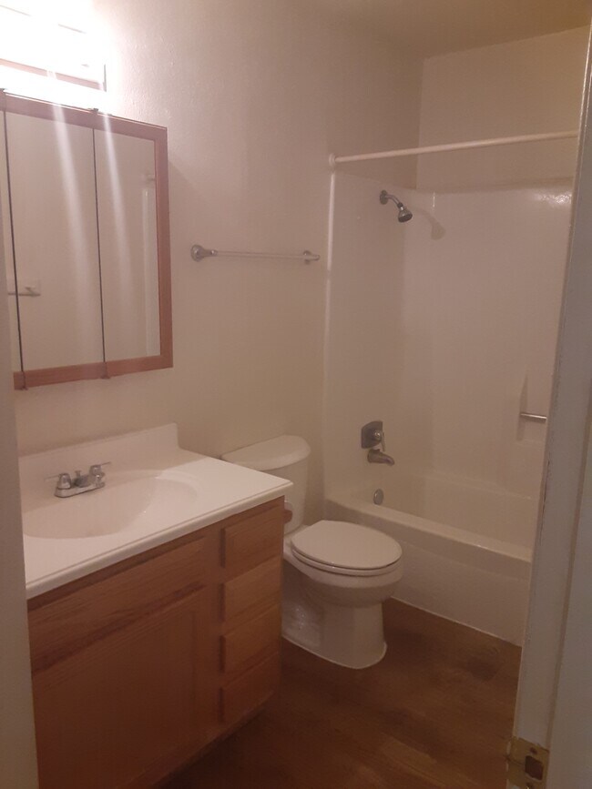 530 Rio Pecos Rd Unit 3, Aztec, NM 87410 Apartments in Aztec, NM