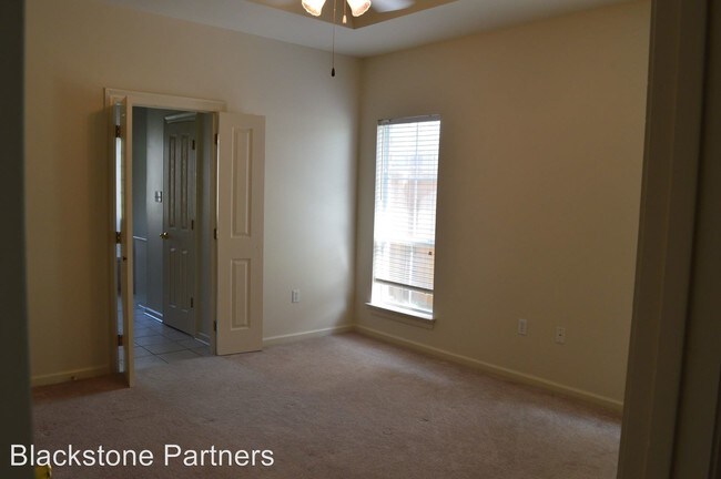 Building Photo - 3 br, 2 bath House - 38290 Graystone AVe