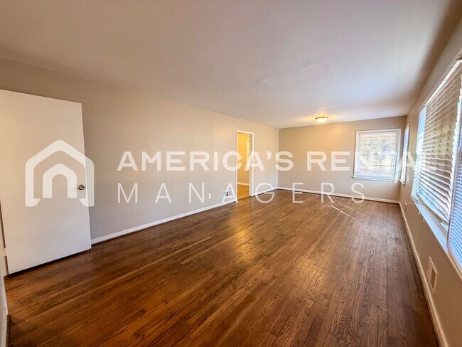 Building Photo - Cozy & Convenient 3-Bedroom Home for Rent!