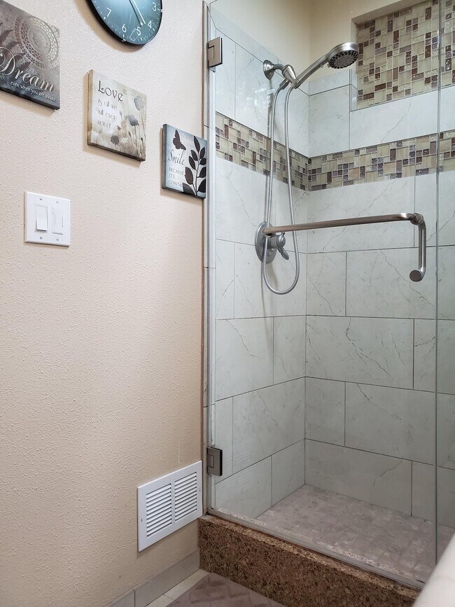 Building Photo - 3106 Orwell Pl