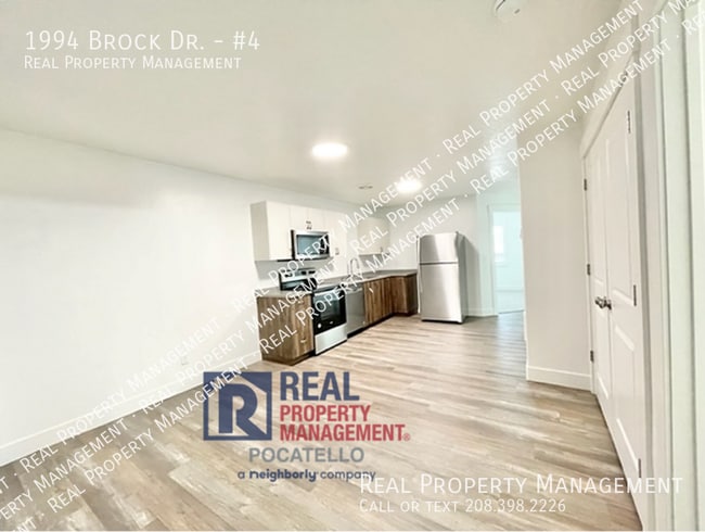 Building Photo - 1994 Brock Dr