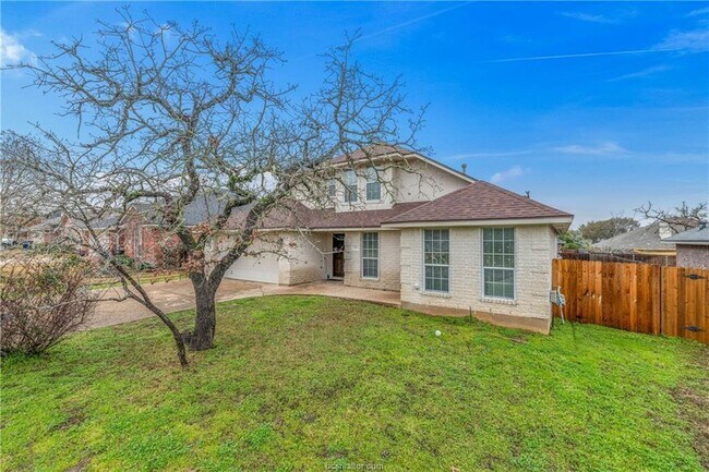 Foto del edificio - 1517 Hunter Creek Dr