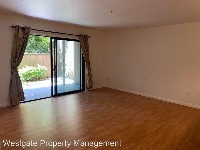Building Photo - 2 br, 1 bath House - 54 Creek Court