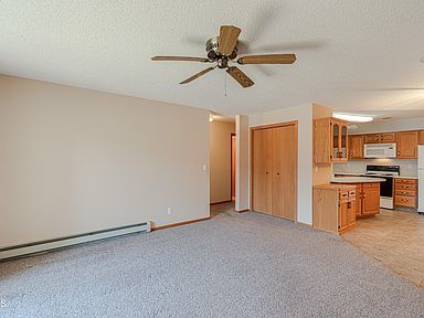 Foto del edificio - 2705 Gateway Ave