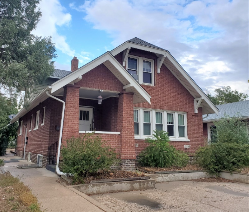 Primary Photo - 204 E 3rd Ave