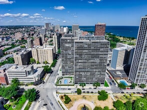 Building Photo - 330 W Diversey Pkwy