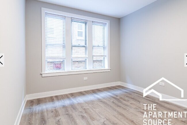 Foto del edificio - 550 W Aldine Ave