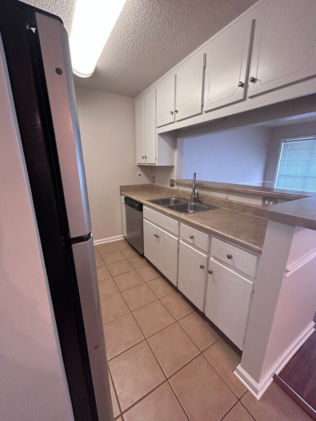 Foto del edificio - 164 N Springview Dr, Enterprise