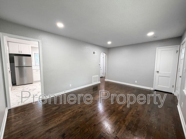Foto del edificio - 7017 Hunter St