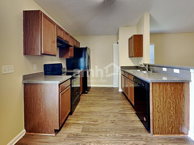 Foto del edificio - 5723 Village Pond Cir