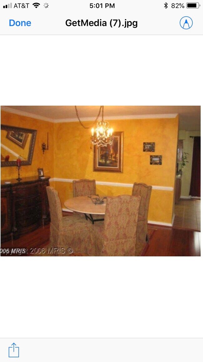 Comedor - 29 Steeple Ct