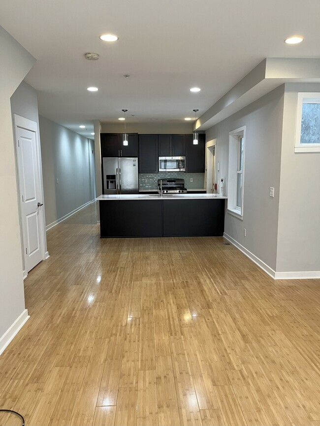 Living Room - 1417 Reed St