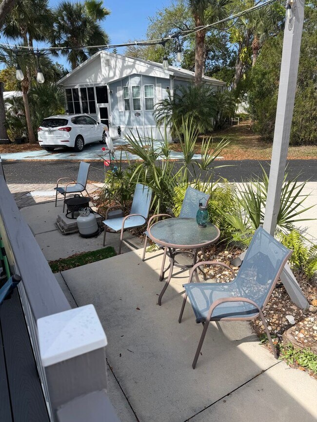 Foto del edificio - Mobile Home in Sarasota Lakes and Rv