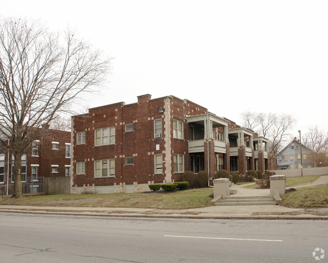 Foto principal - 1364 N 4th St
