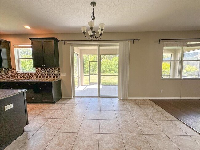 Foto del edificio - 8979 39th St Cir E