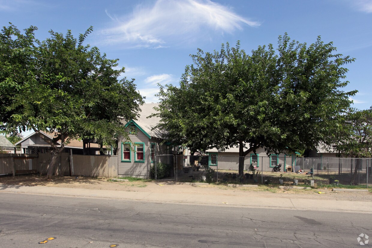 Foto principal - 1327 Monterey Ave