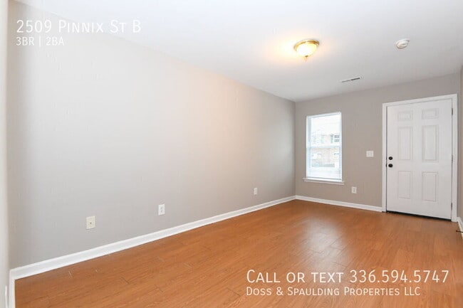 Foto del edificio - 2509 Pinnix St