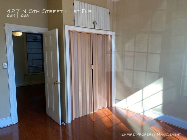 Foto del edificio - 427 N 5th St