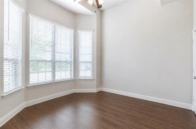 Building Photo - 6109 Marigold Dr