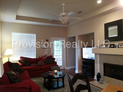 Foto del edificio - 5515 Hampton Woods Way