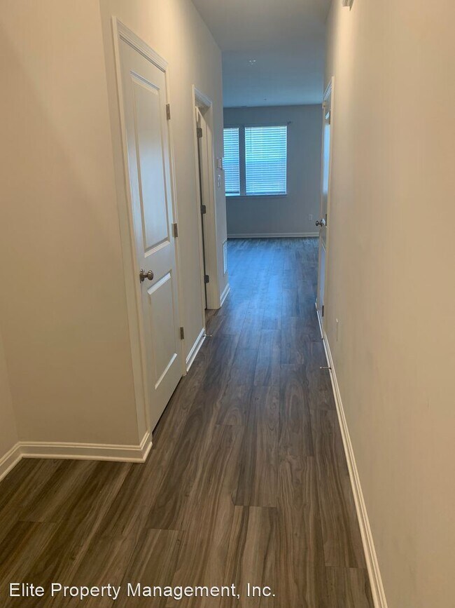 Building Photo - 3 br, 2.5 bath House - 125 Maple Run Drive