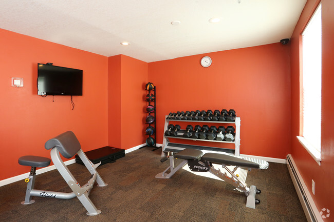 Fitness Center - The Arbors