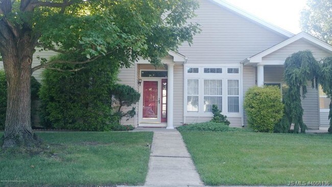 Building Photo - 132 Driftwood Dr