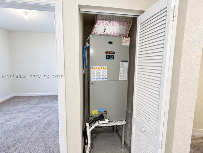 Foto del edificio - 10306 W 33rd Ln