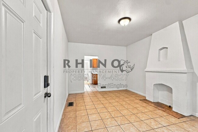 Foto del edificio - 926 Binford St