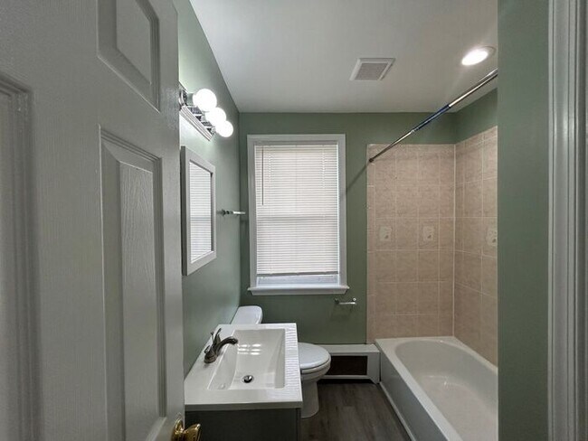 Building Photo - 3 Bedroom Home with a Finished Basement