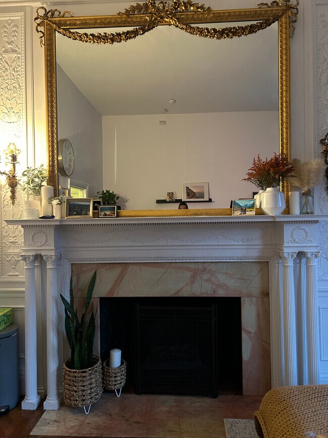 Foto del edificio - 447 Beacon St