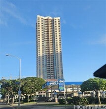Building Photo - 801 S King St