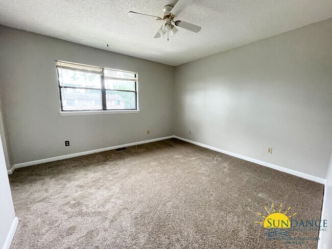 Foto del edificio - Great 2 Bedroom Townhouse in Fort Walton Beach