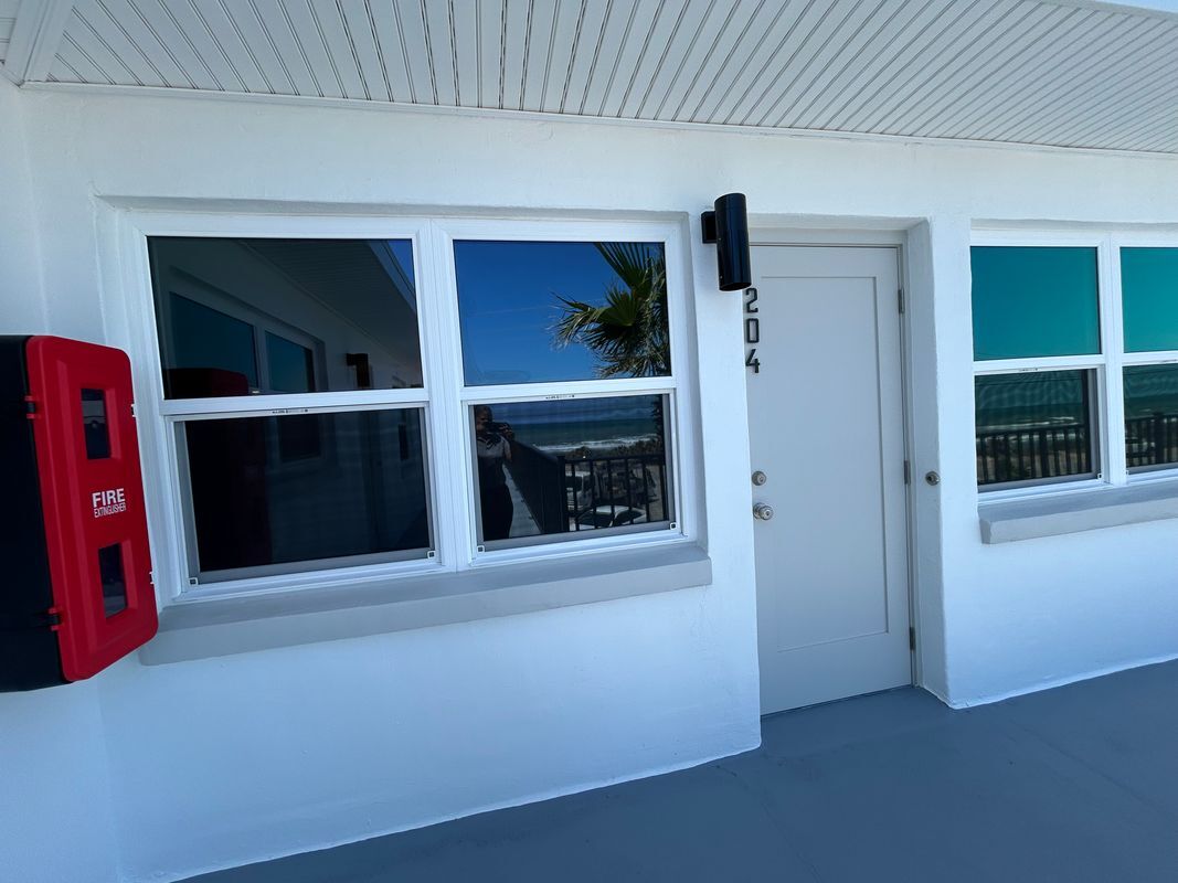 Primary Photo - 1740 Ocean Shore Blvd