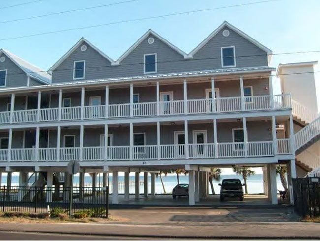 Building Photo - The Bungalows