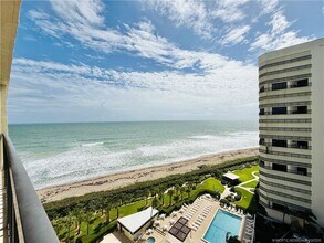 Building Photo - 9500 S Ocean Dr