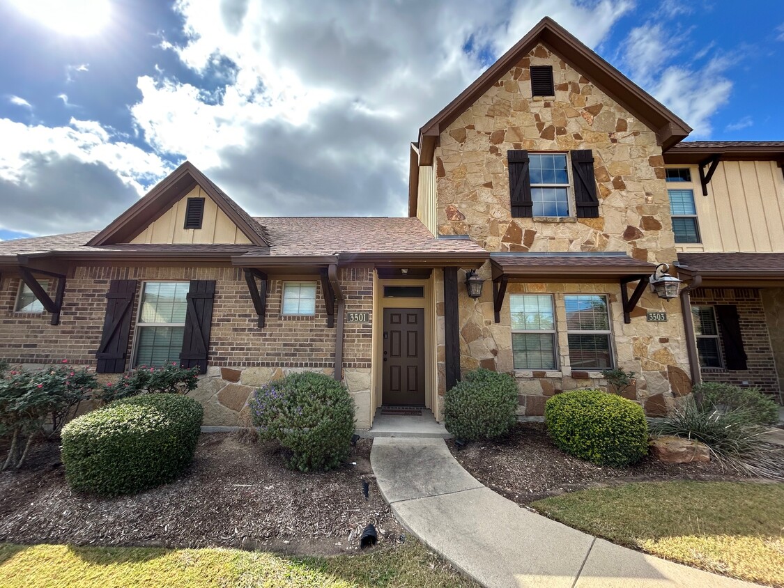 Photo - 3501 General Pkwy (College Station, TX)