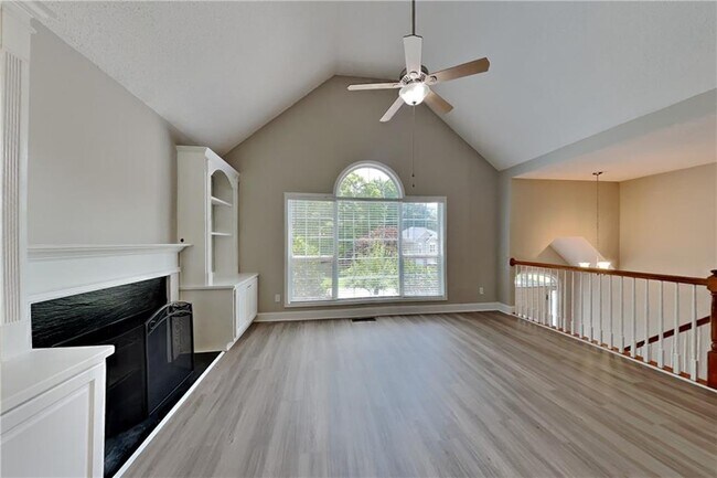 Building Photo - 3820 Pheasant Run Trce