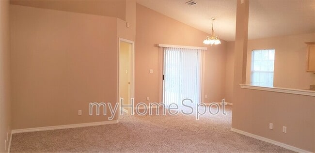 Building Photo - 2488 Gulf Breeze Ave