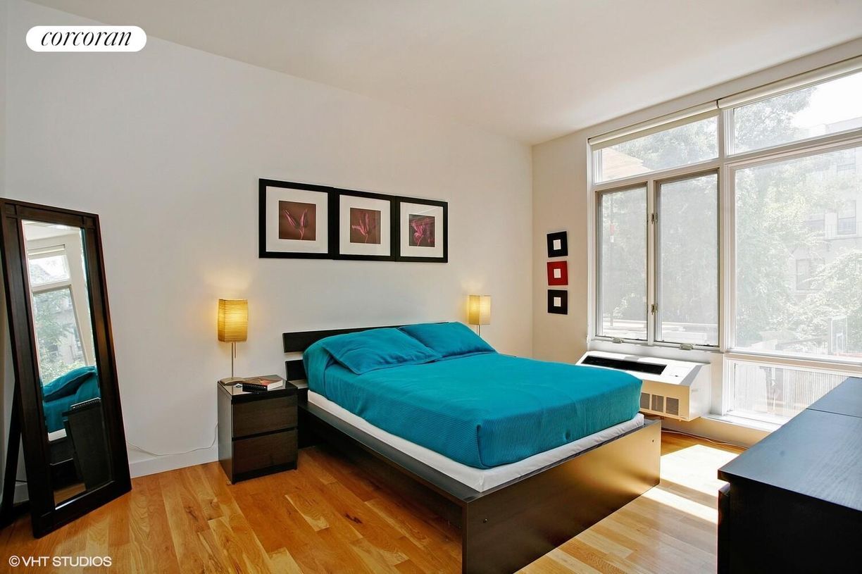 Foto del edificio - 342 E 110th St