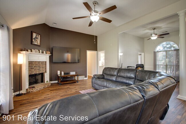 Building Photo - 3 br, 2 bath House - 8268 Floral Springs D...